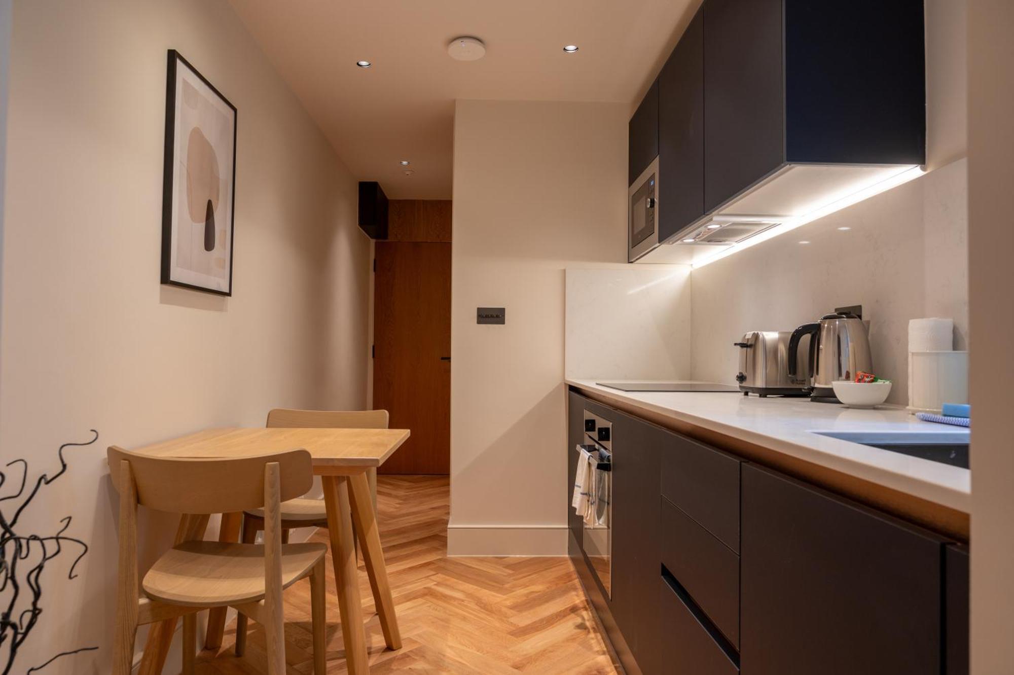 Notting Hill Apartment